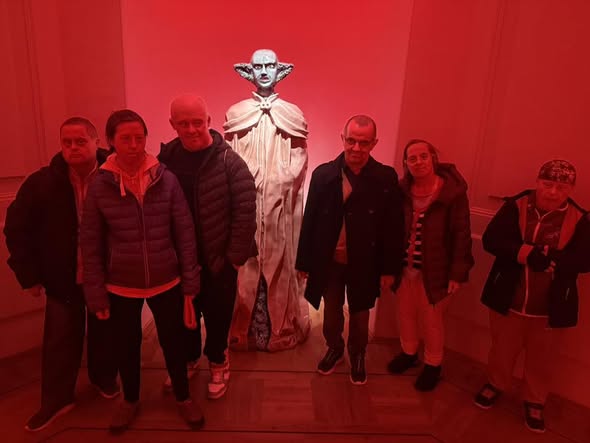 Wycieczka do Pałacu Rzeczpospolitej Nasi mieszkańcy mieli dziś okazję odwiedzić…