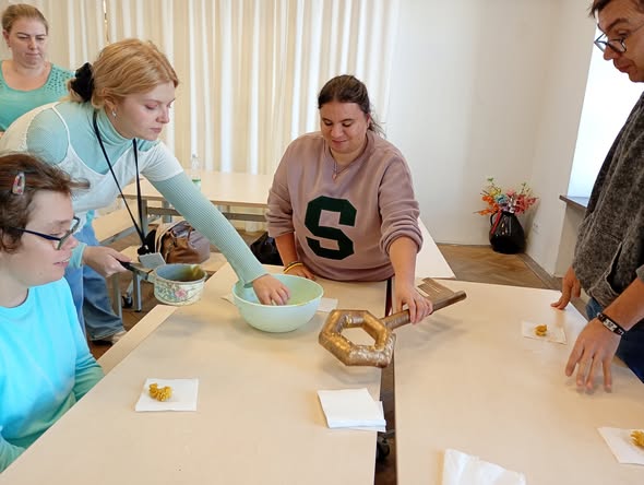 Niezwykłe warsztaty w Państwowe Muzeum Etnograficzne, podczas których poznawaliśmy dawne…